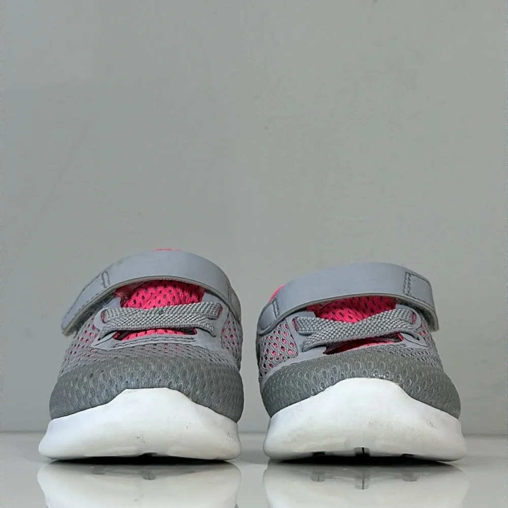 Nike Kids Gray and Pink Lightweight Sneakers